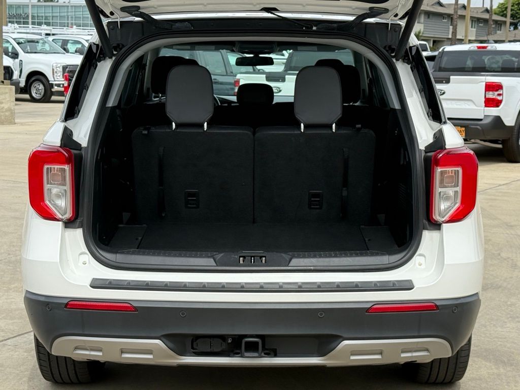 2022 Ford Explorer XLT photo 18