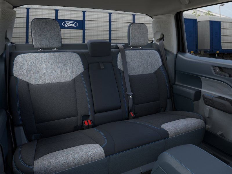 2025 Ford Maverick XLT photo 11