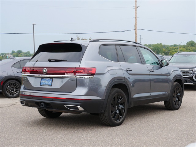 2025 Volkswagen Atlas SE Technology photo 6