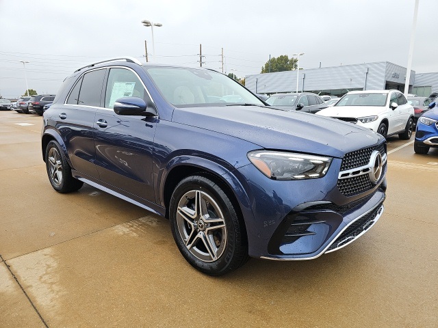 2026 Mercedes Benz GLE 450 4MATIC photo 2