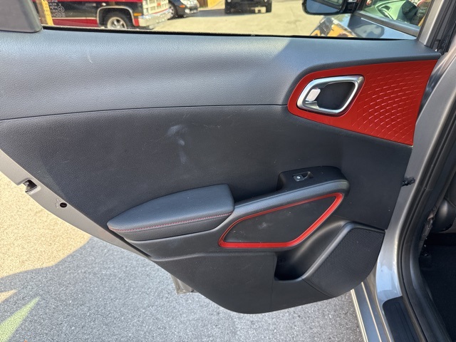 2023 Kia Soul GT-Line photo 16
