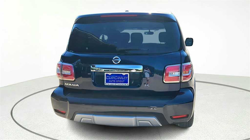 2018 Nissan Armada SV photo 25
