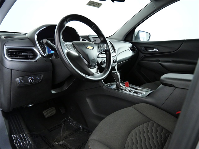 2021 Chevrolet Equinox LT photo 16