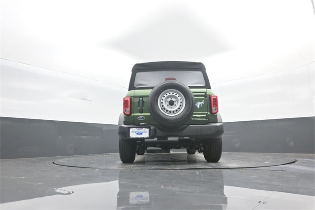 2025 Ford Bronco Base photo 23