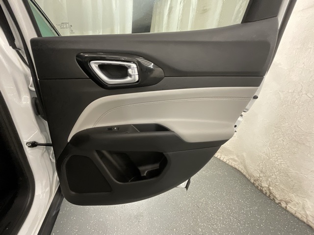 Used 2024 White Jeep Limited image 24