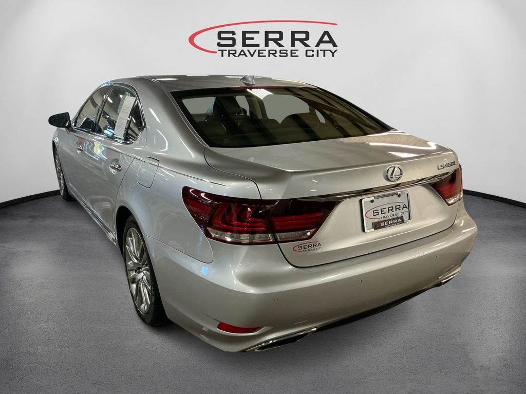 2014 Lexus LS 460 L photo 7
