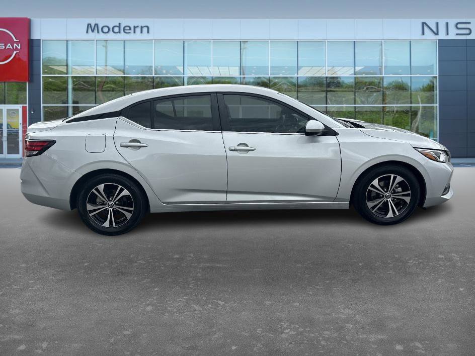 2023 Nissan Sentra SV photo 4
