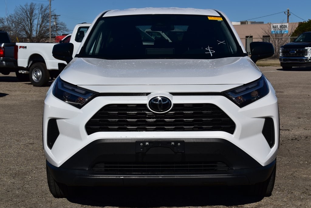 Used 2024 Toyota RAV4 LE with VIN 2T3F1RFVXRC429008 for sale in Kansas City