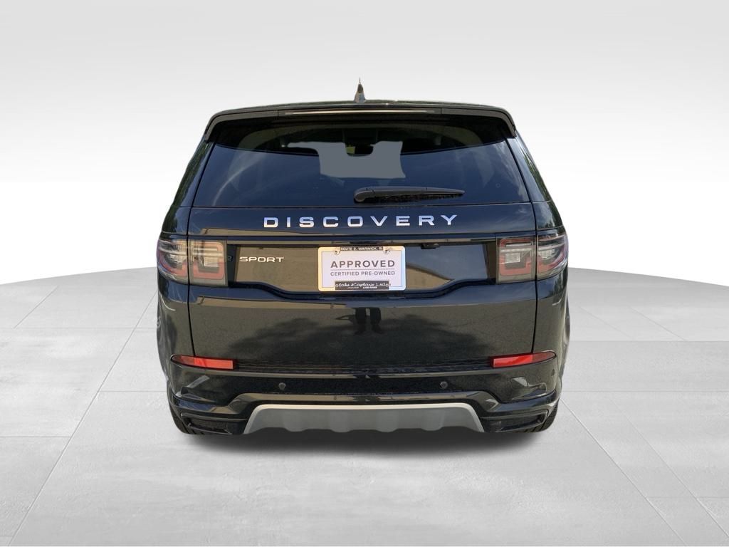 2025 Land Rover Discovery Sport S photo 7