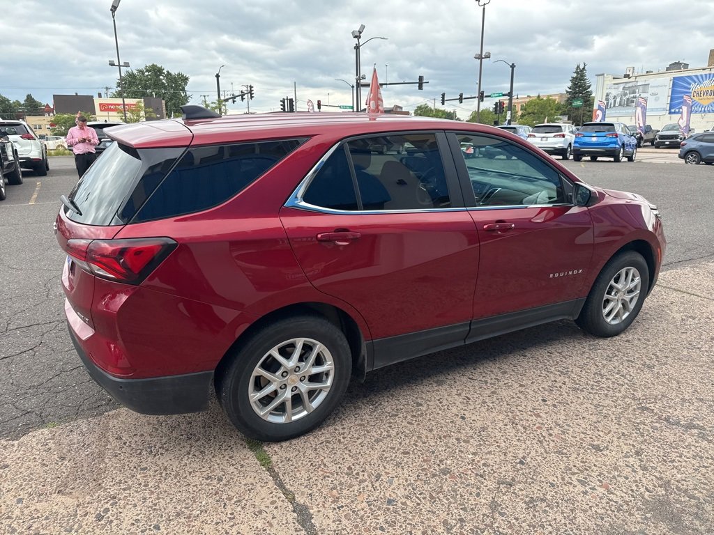 2024 Chevrolet Equinox LT photo 6