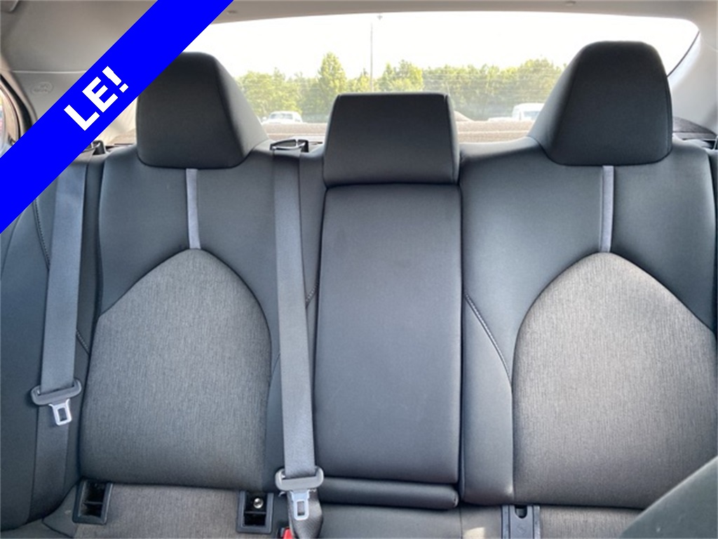 2023 Toyota Camry LE photo 18
