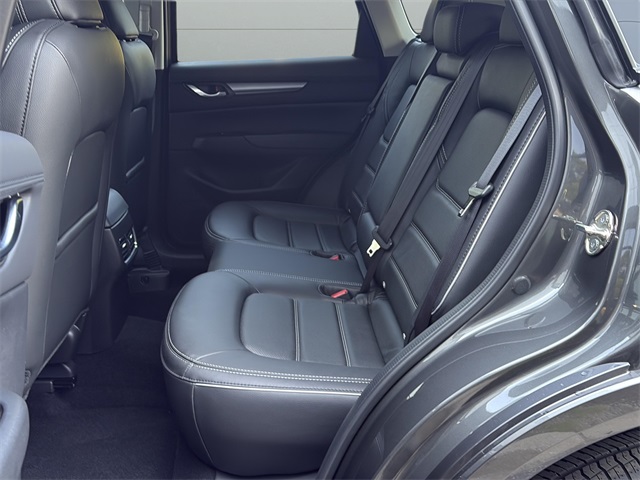 2025 Mazda CX-5 2.5 S Preferred photo 16