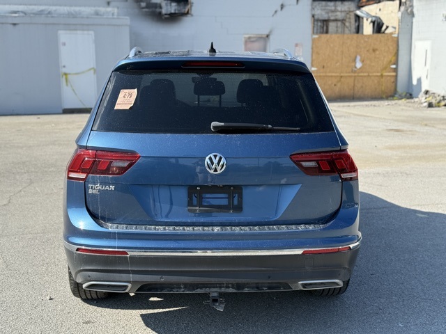 2020 Volkswagen Tiguan SEL photo 5