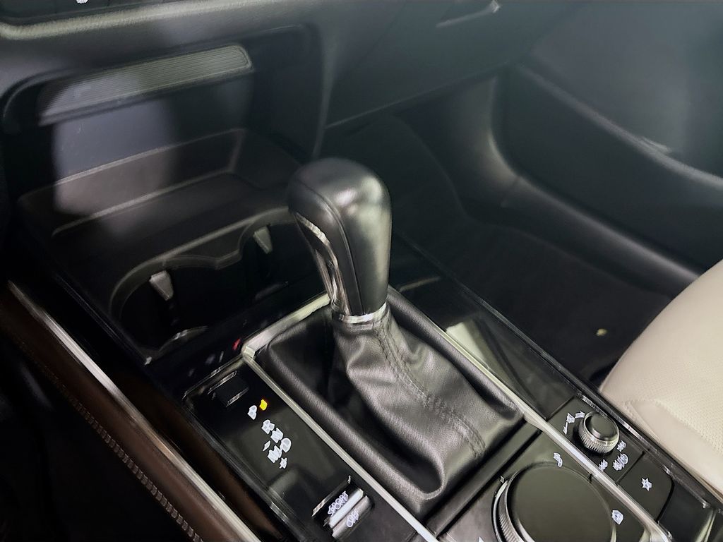 2022 Mazda CX-30 2.5 S Premium photo 16