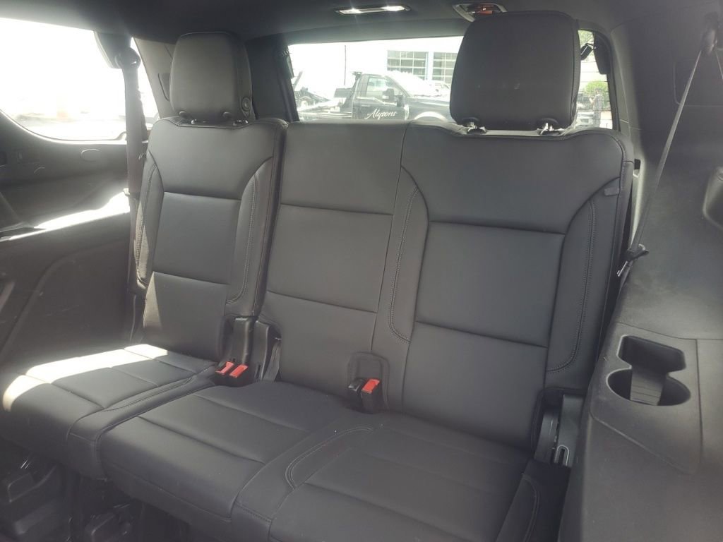 2021 Chevrolet Tahoe Z71 photo 16