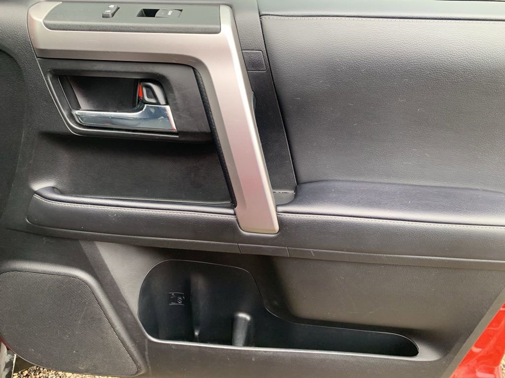 2020 Toyota 4Runner SR5 Premium photo 14