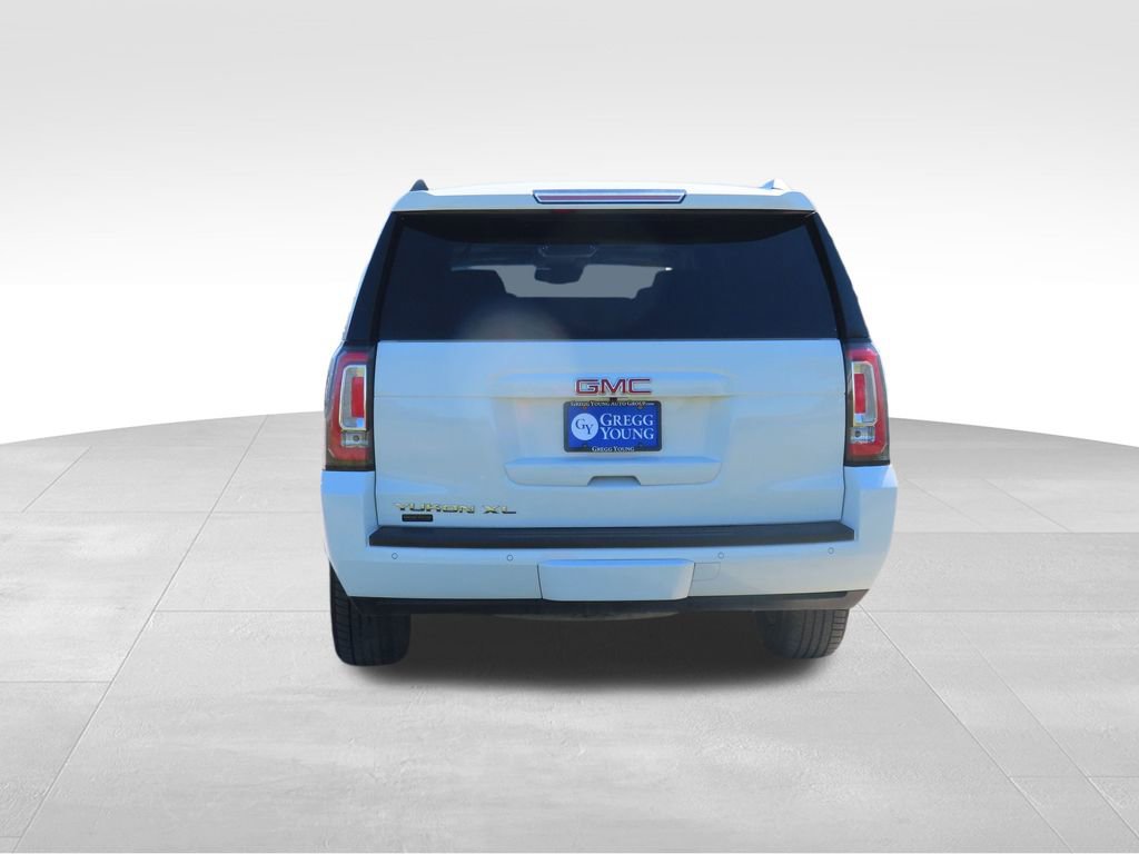 2019 Gmc Yukon XL SLT photo 2
