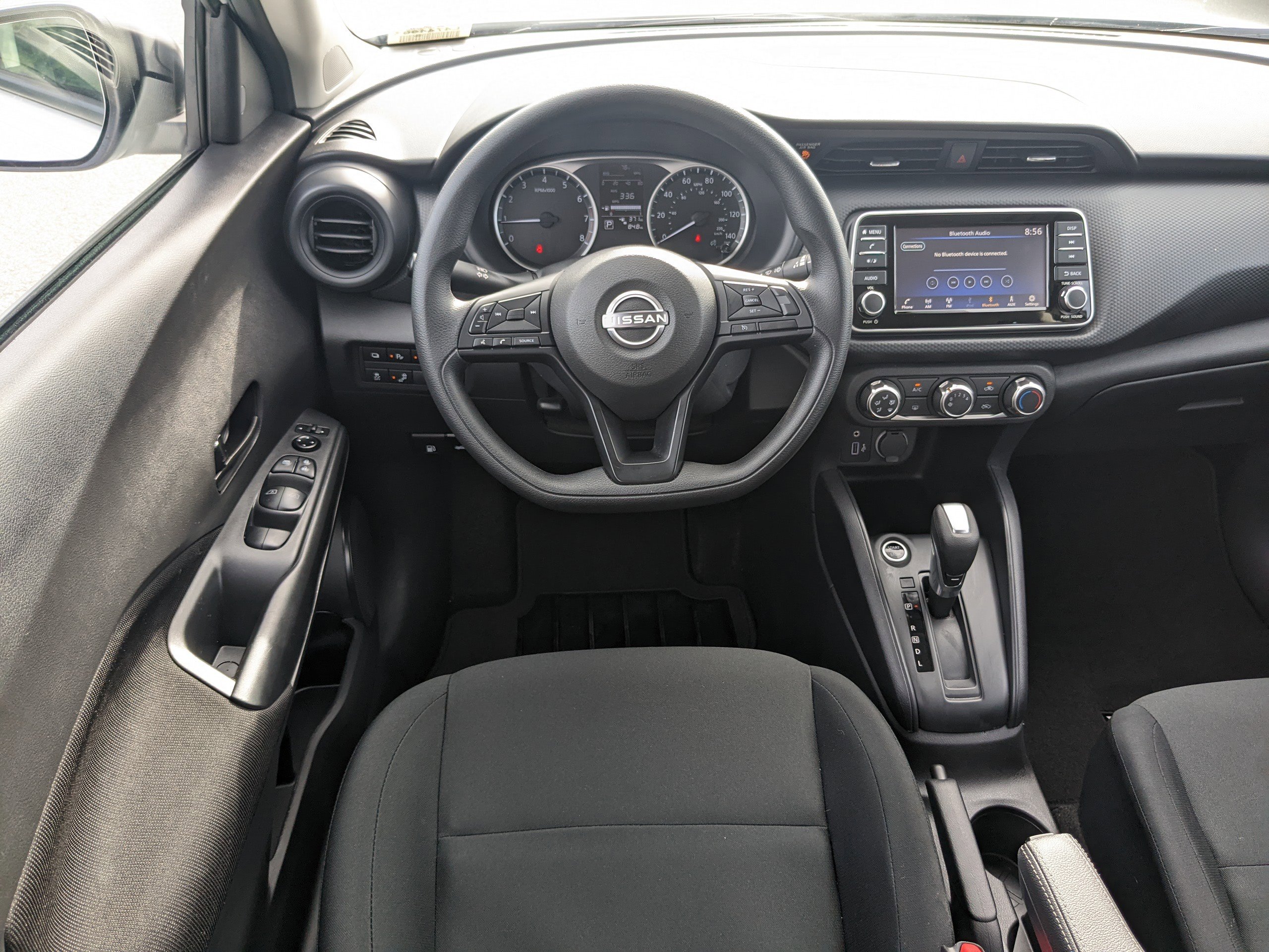 2025 Nissan Kicks Play S photo 10