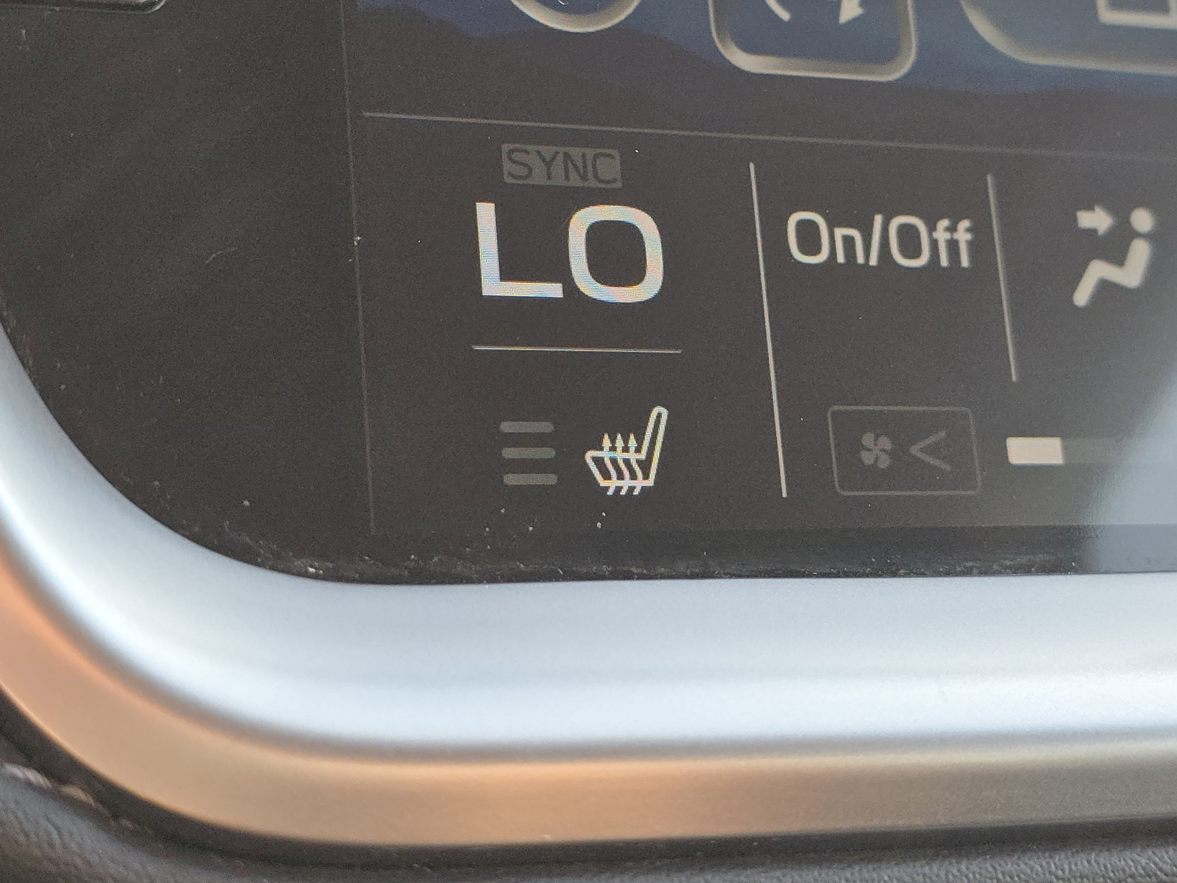 2020 Subaru Outback Premium photo 6