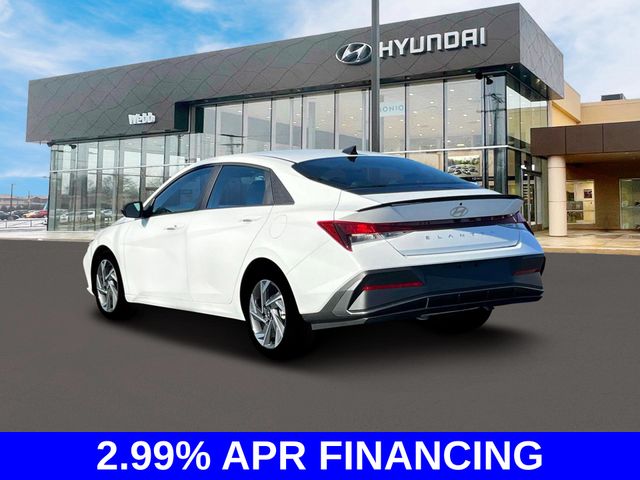 2025 Hyundai Elantra SEL Sport photo 4