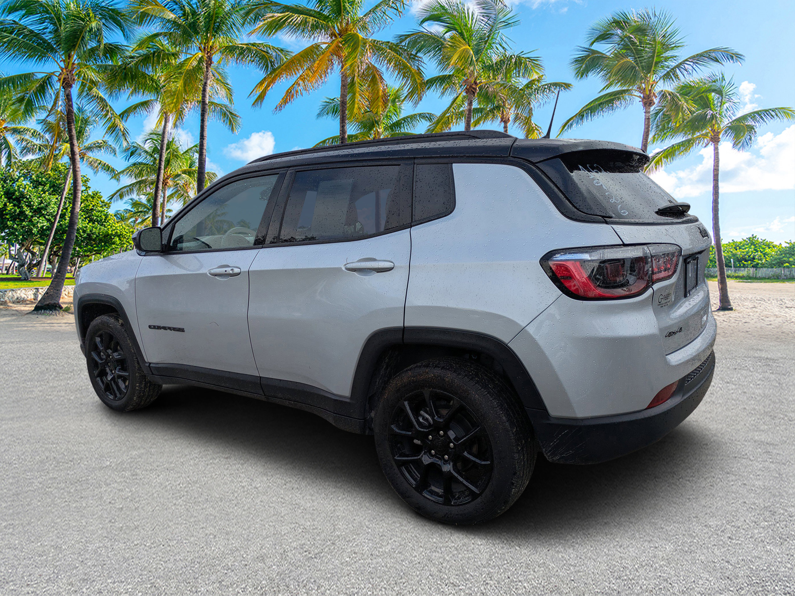 2024 Jeep Compass Latitude photo 5