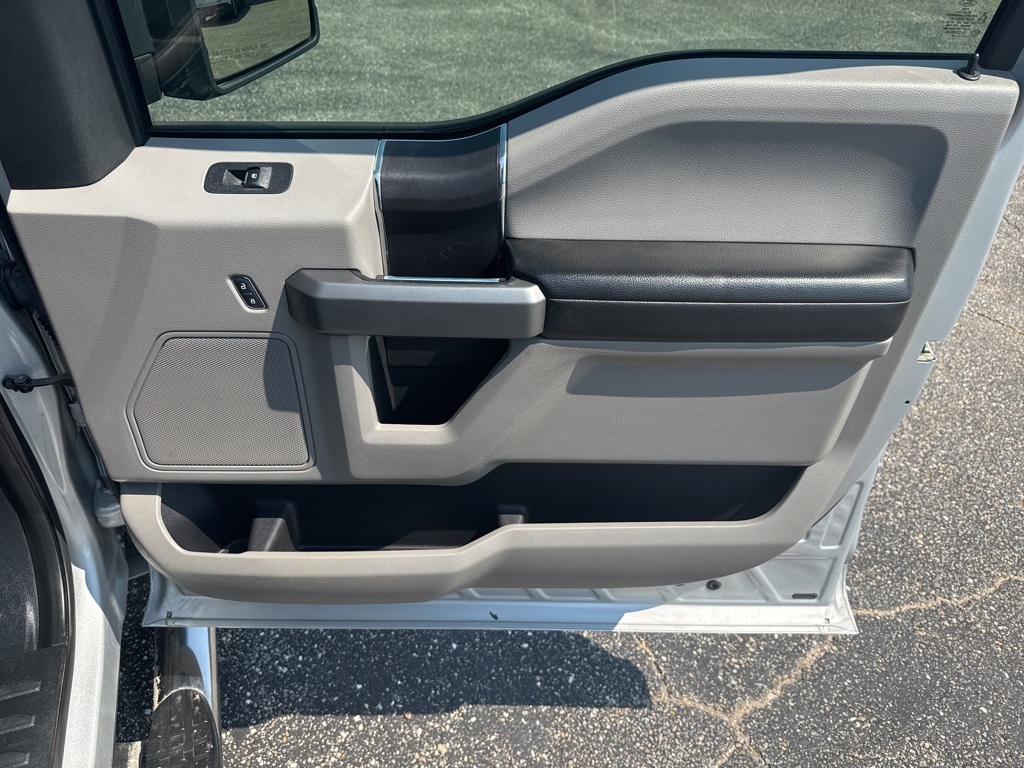 2018 Ford F-150 XLT photo 15