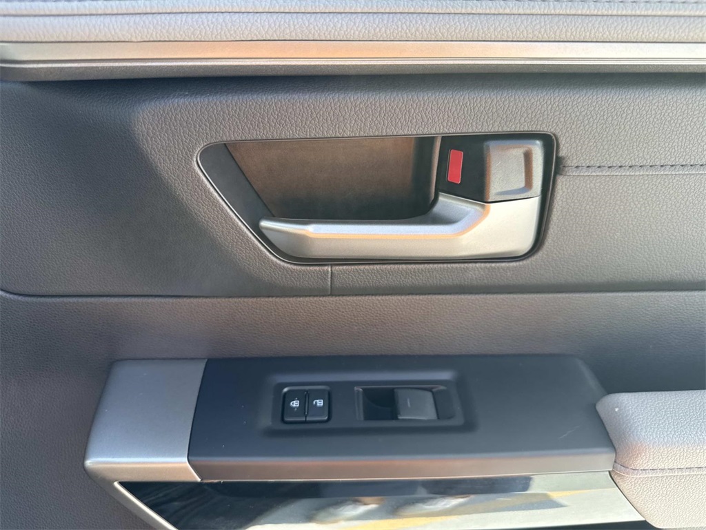 2024 Toyota Tundra Limited photo 14