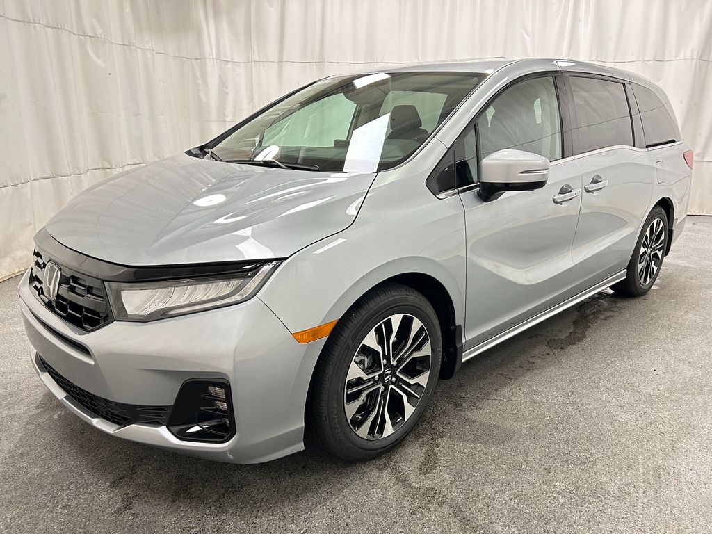 2026 Honda Odyssey Elite photo 3
