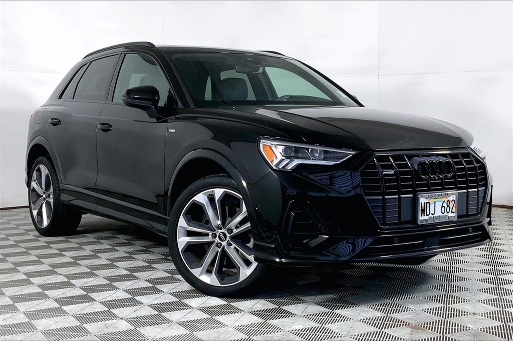 2021 Audi Q3 S line Premium Plus photo 12