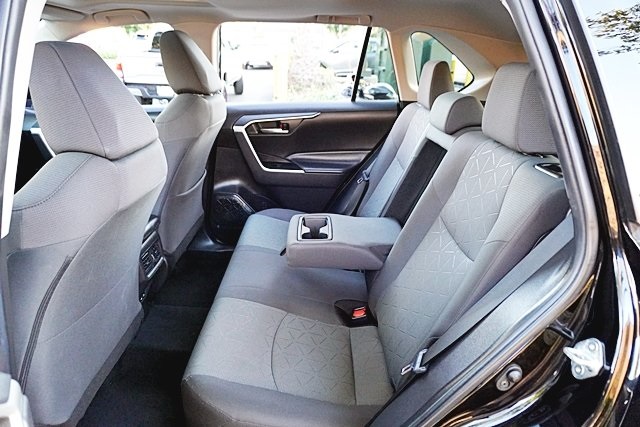 Used 2023 Black Toyota XLE image 16