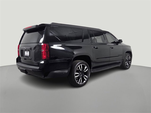 2019 Chevrolet Suburban Premier photo 3