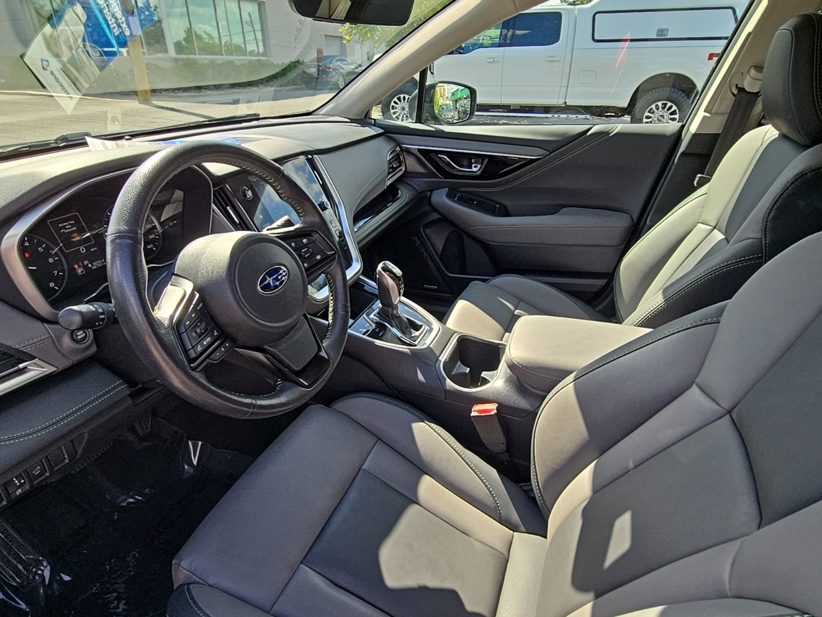 2024 Subaru Outback Onyx Edition XT photo 4