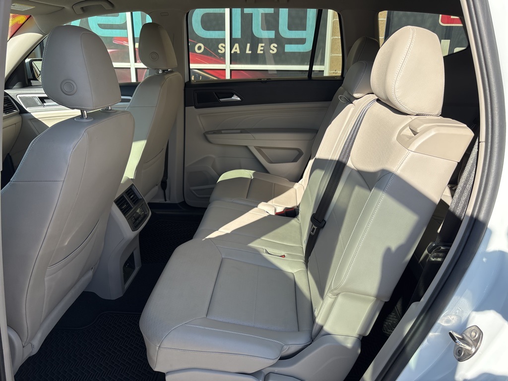2021 Volkswagen Atlas SEL photo 14