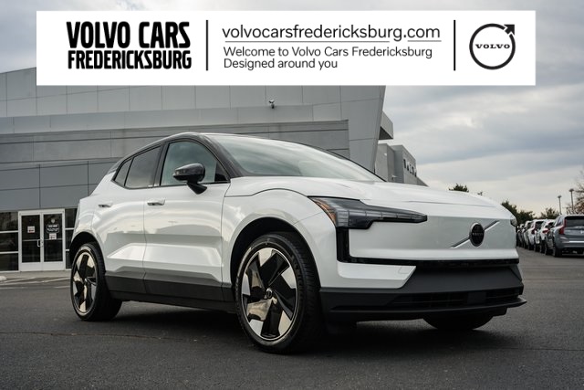 2026 Volvo EX30 Plus's photo