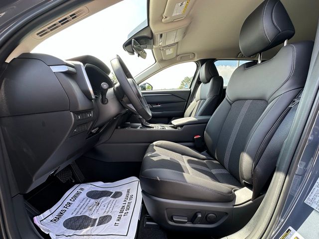2025 Mazda CX-50 Preferred photo 24