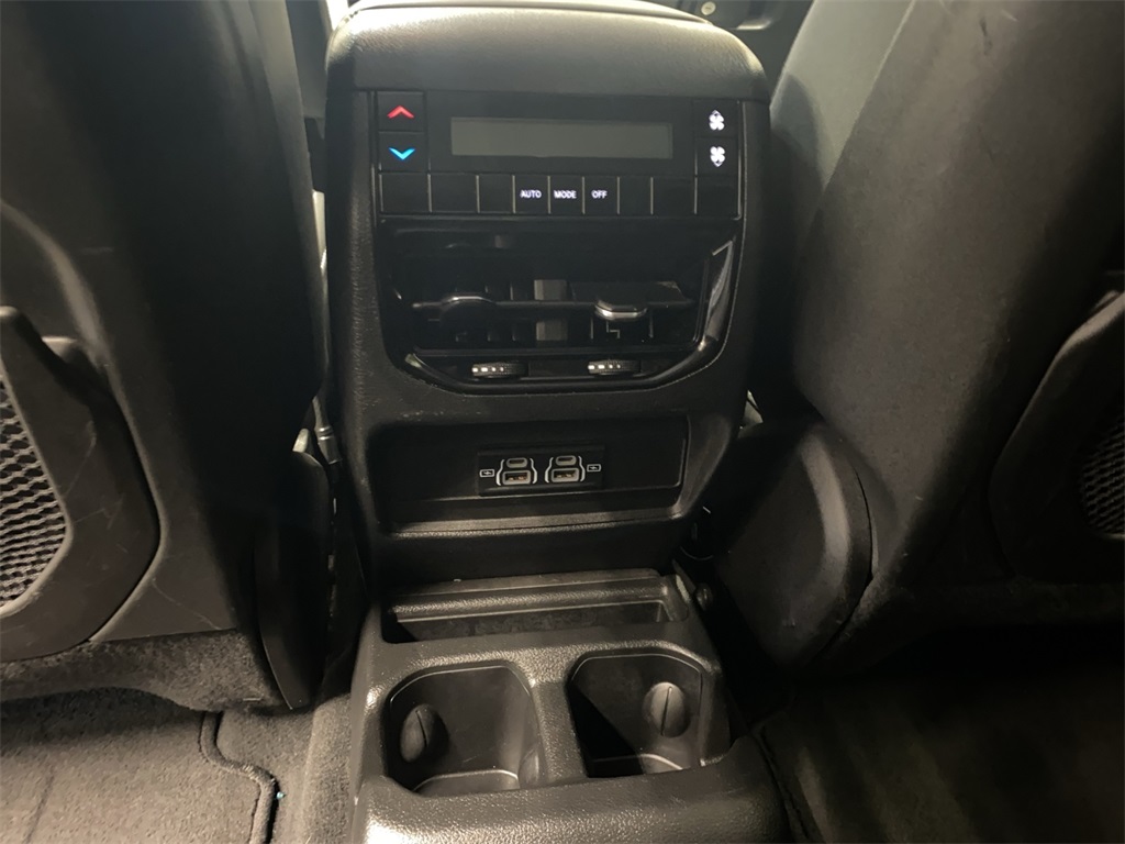 2023 Jeep Grand Cherokee Laredo photo 19