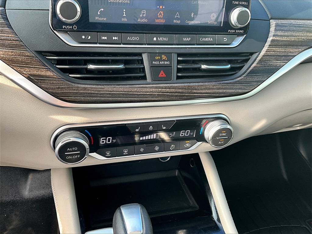 2021 Nissan Altima 2.5 Platinum photo 25