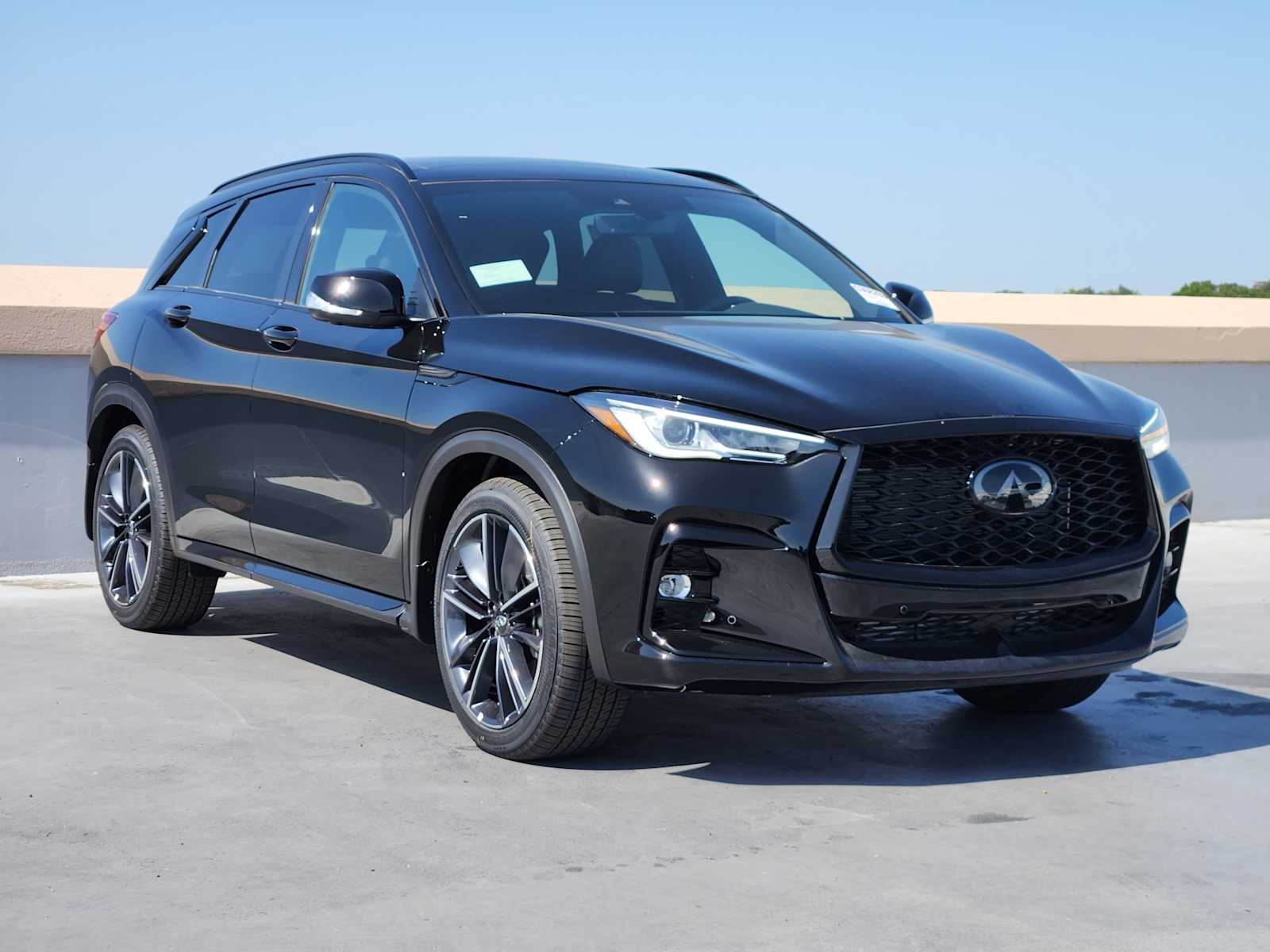 2025 Infiniti QX50 SPORT AWD photo 2