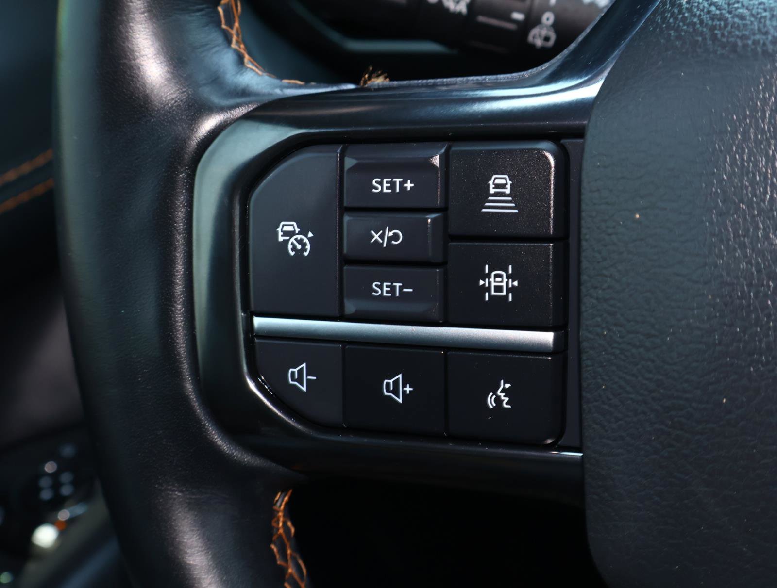 2023 Ford Expedition MAX Platinum photo 25