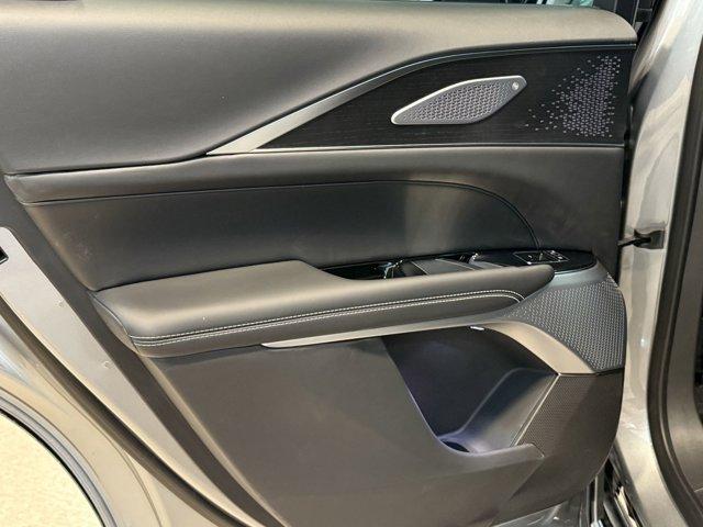 2026 Cadillac Lyriq photo 38