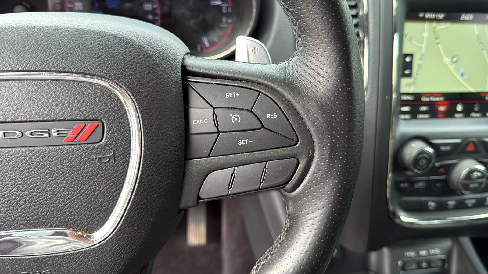 2018 Dodge Durango R/T photo 14
