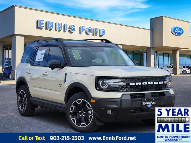 2025 Ford Bronco Sport Outer Banks's photo