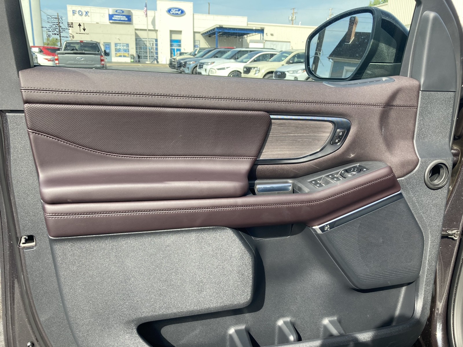 2025 Ford Expedition Platinum MAX photo 14