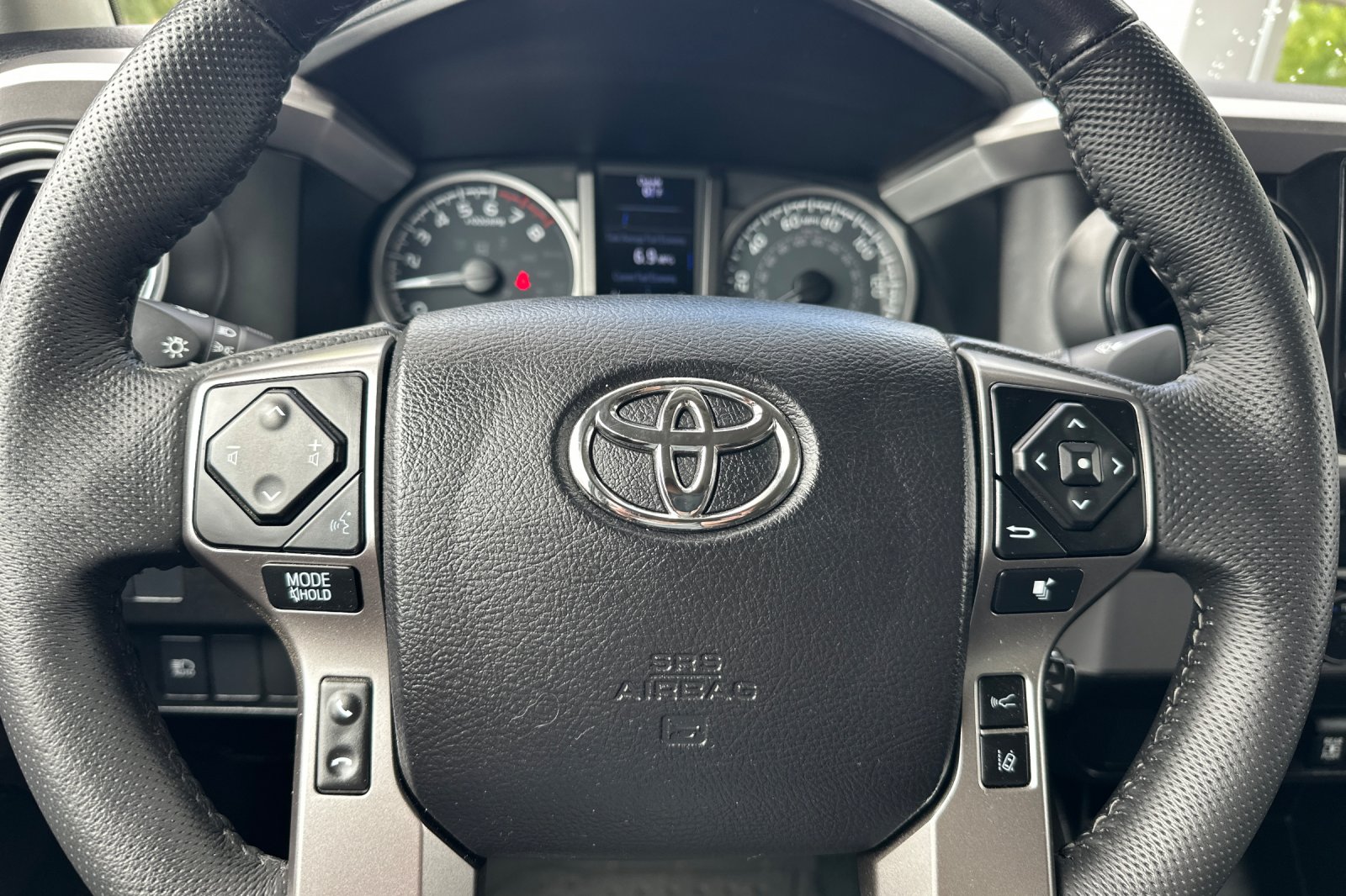 2022 Toyota Tacoma SR5 photo 20