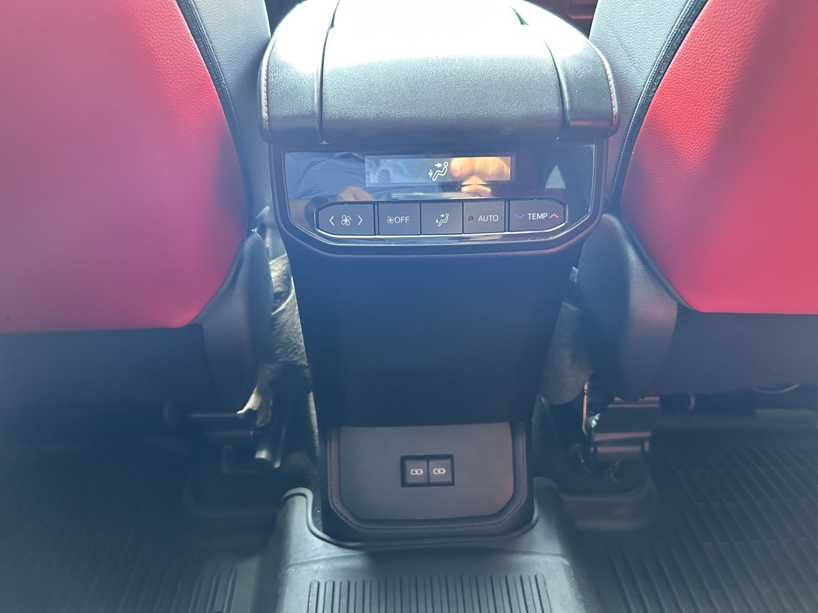 2023 Toyota Highlander XSE photo 20