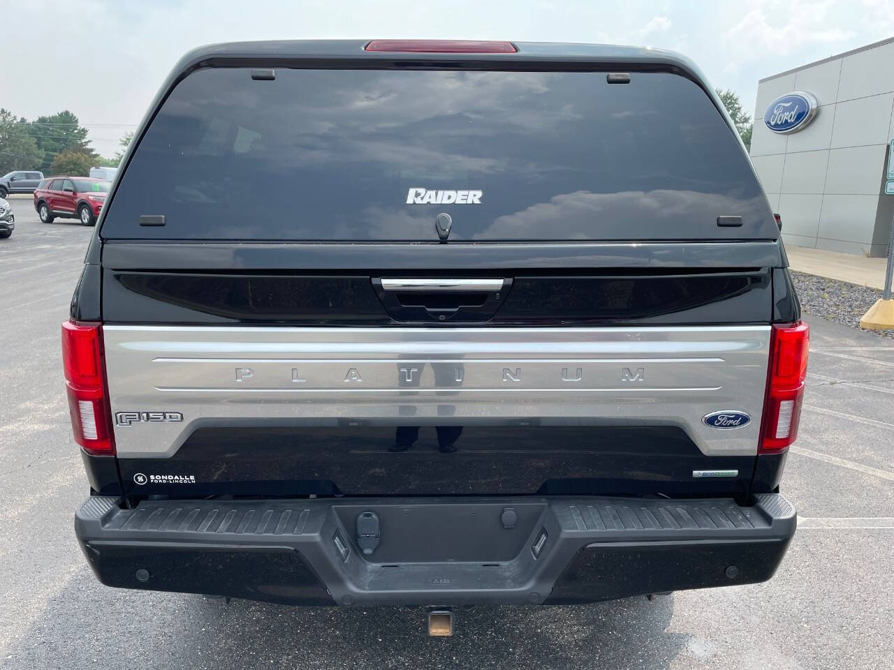 2019 Ford F-150 Platinum photo 3