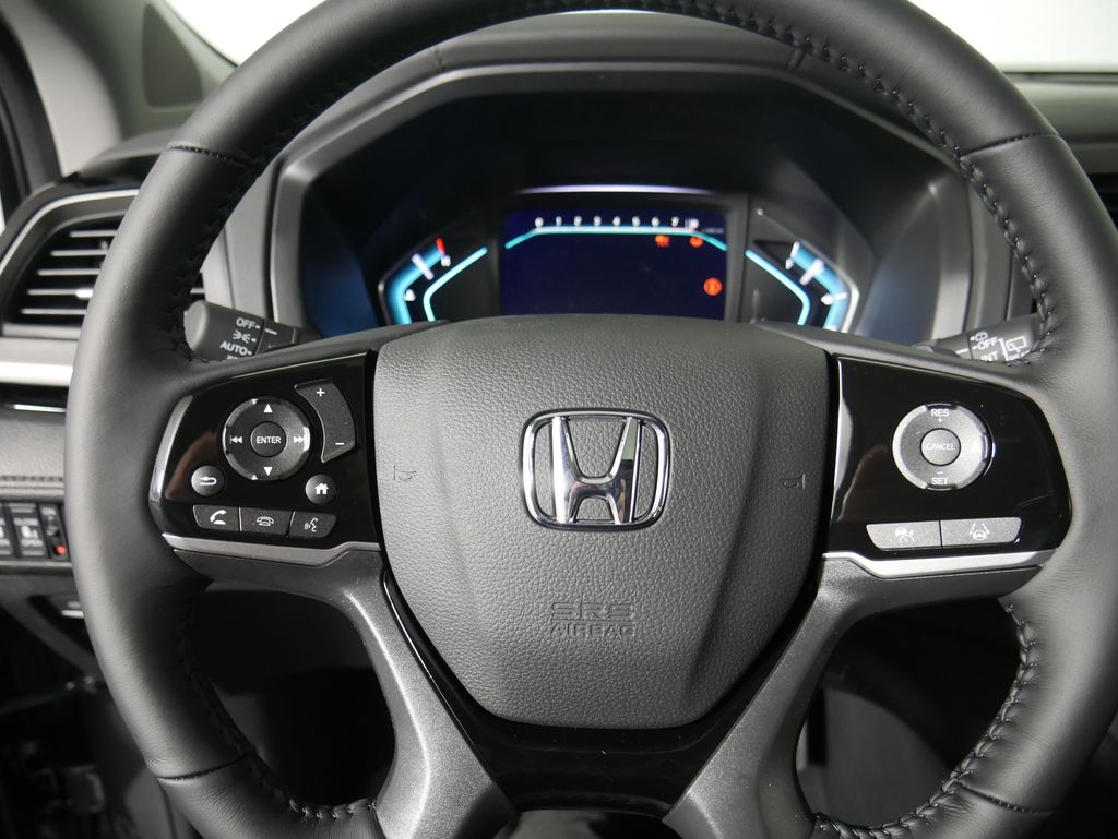 2026 Honda Odyssey Touring photo 15