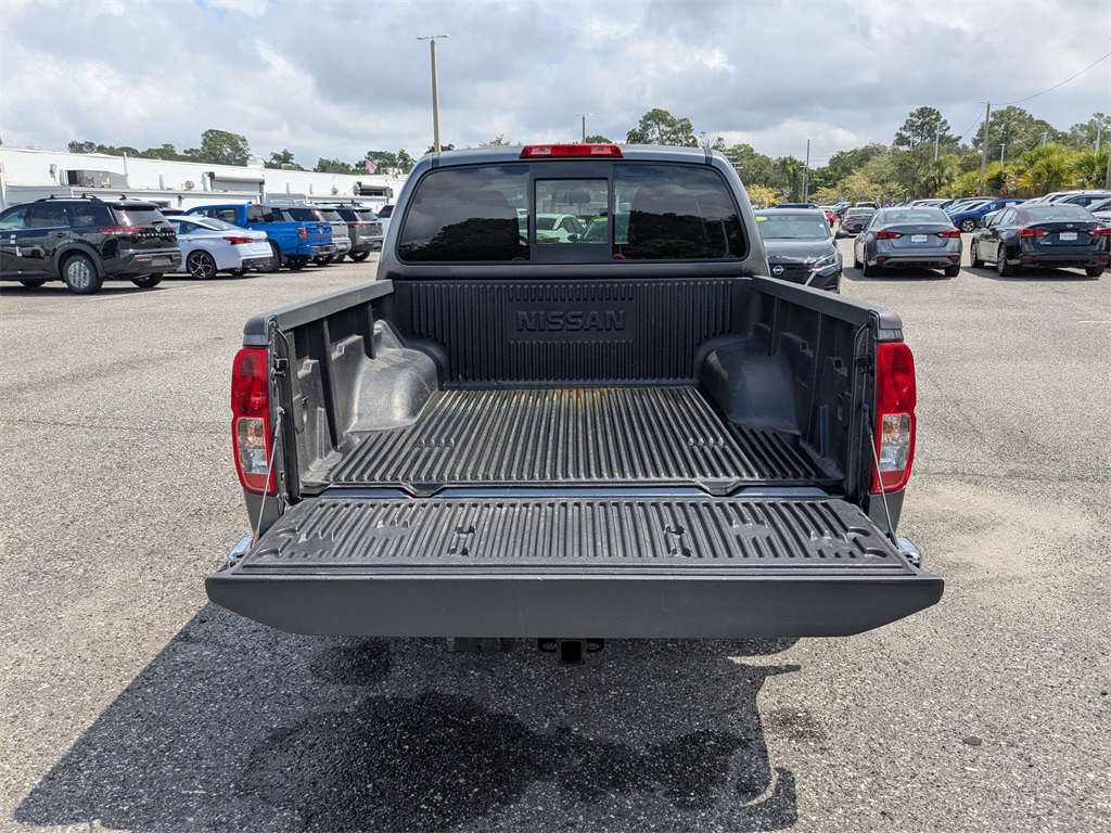 2019 Nissan Frontier SV photo 13