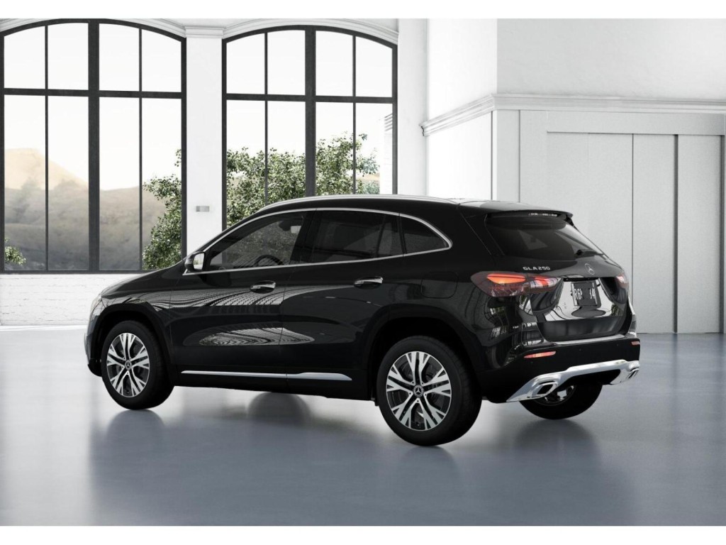 2026 Mercedes Benz GLA 250 photo 29