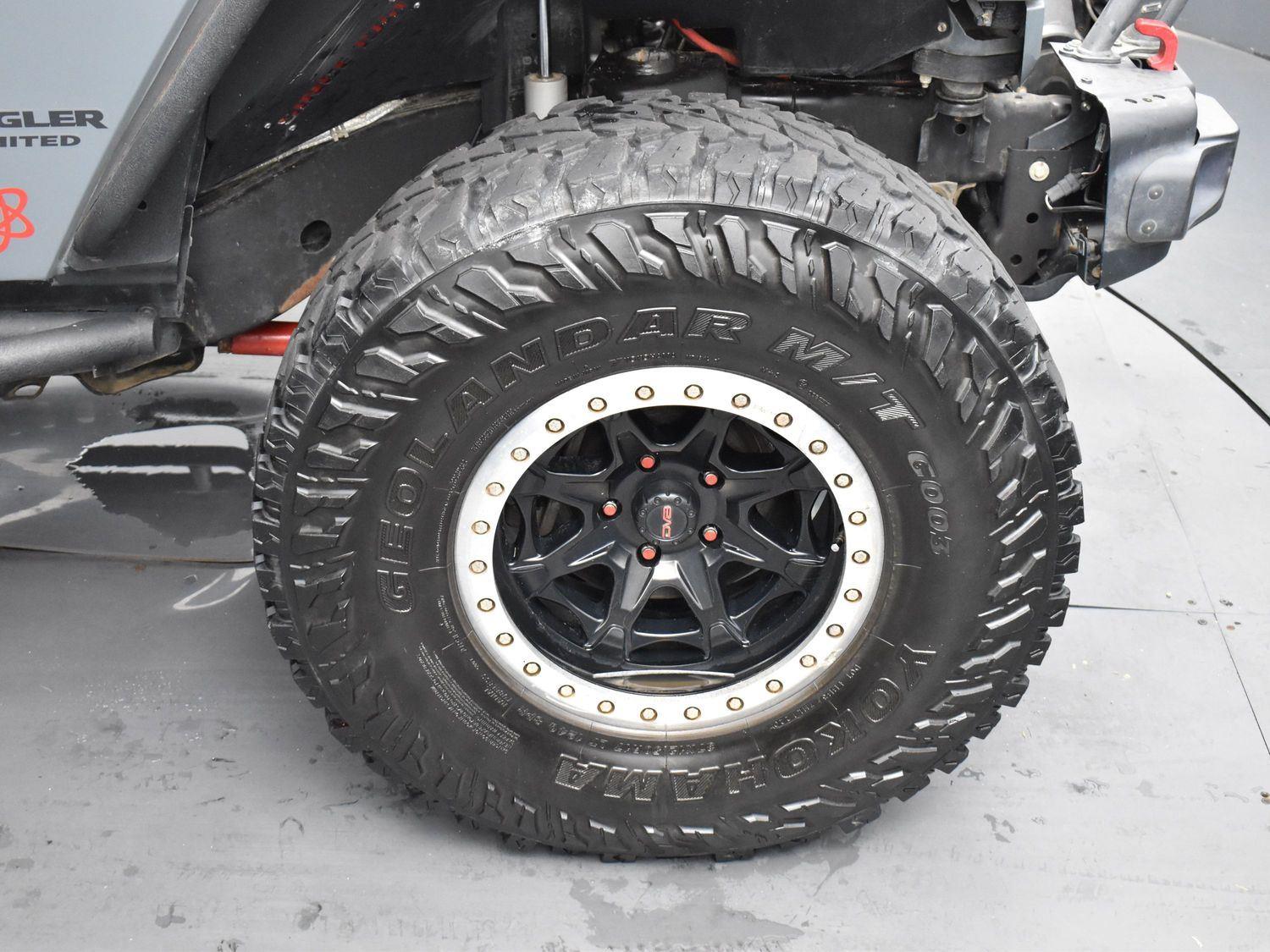 2015 Jeep Wrangler Unlimited Rubicon Hard Rock photo 26